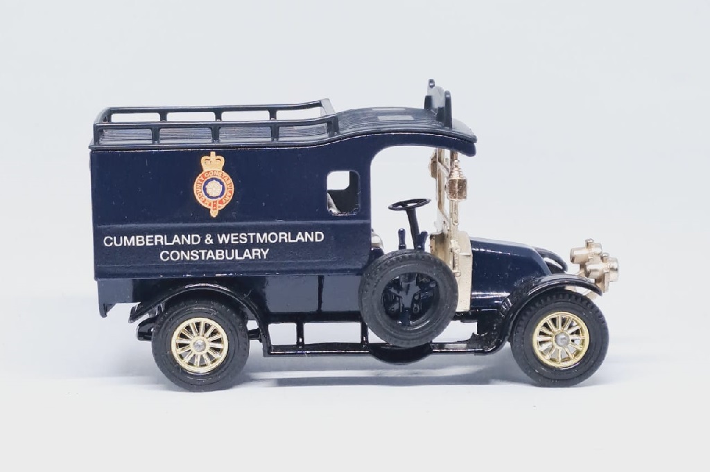 AC139; Cumberland and Westmorland Constabulary; 1910 Renault Type AG Van